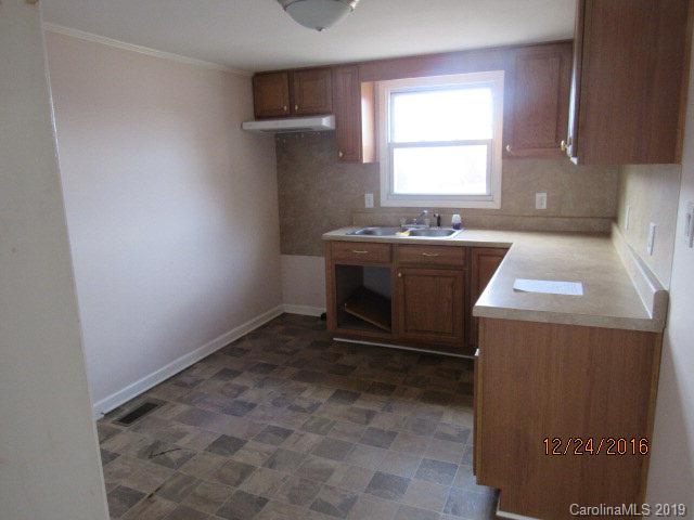 3292 Jamestown Road Morganton, NC 28655 - Photo 4 of 9 Gallery Image 4