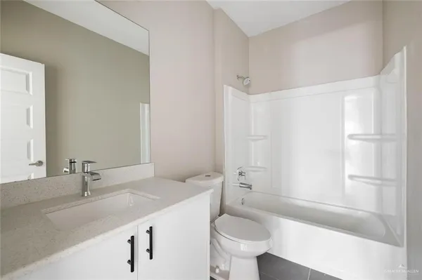 $1,050 | 11019 North 36th Lane, Unit 1, McAllen, TX 78504