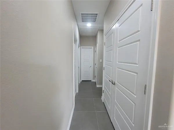 $1,015 | 11019 North 36th Lane, Unit 1, McAllen, TX 78504