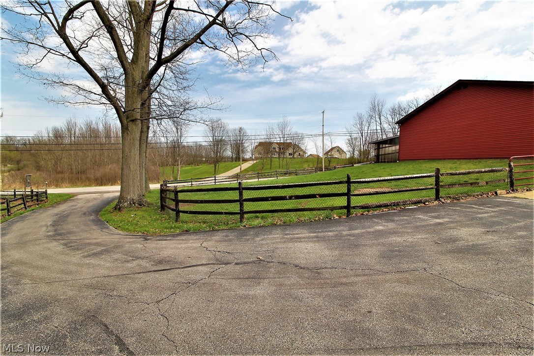 7678 Seasons Road Kent, OH 44240 - Photo 27 of 35 Gallery Image 27
