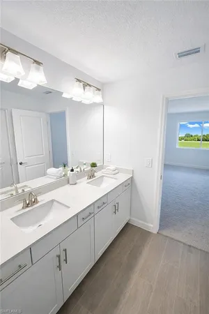 $4,250 | 19046 Hanley Boulevard, Estero, FL 33928