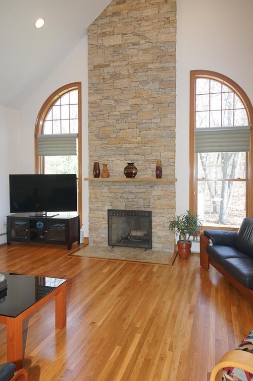 61 Columbus Road Boylston, MA 01505 - Photo 11 of 30 Gallery Image 11