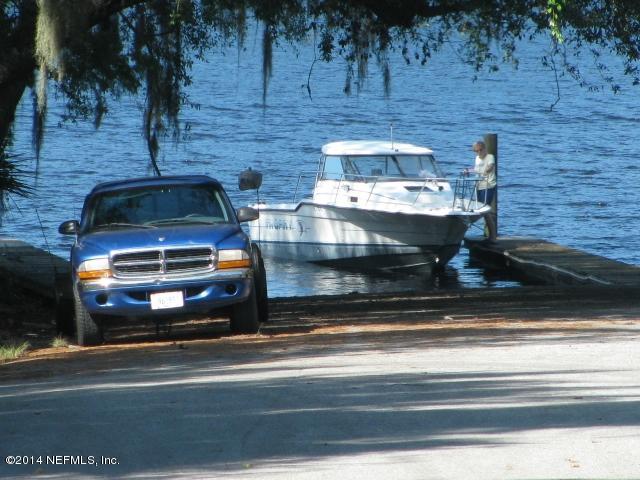 137 Shell Harbour Way Satsuma, FL 32189 - Photo 8 of 10 SHELL HARBOR RD BOAT RAMP IMG_0011