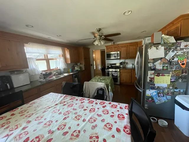 $475,000 | 14254 Barber Greene Road, Sycamore, IL 60178