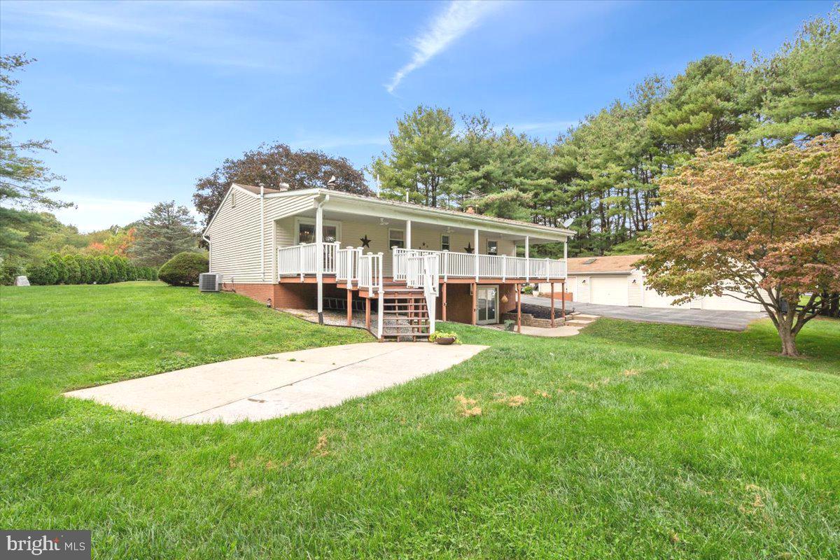 5163 Perry Road Mount Airy, MD 21771 - Photo 31 of 40 Bring your fire pit