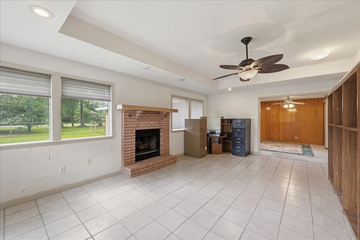 5595 West Roundbunch Road Orange, TX 77630 - Photo 10 of 42