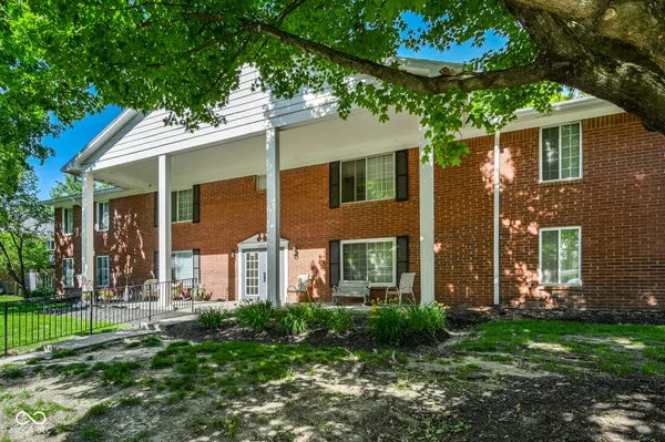 $130,000 | 6508 Park Central Way, Unit 6508C, Indianapolis, IN 46260