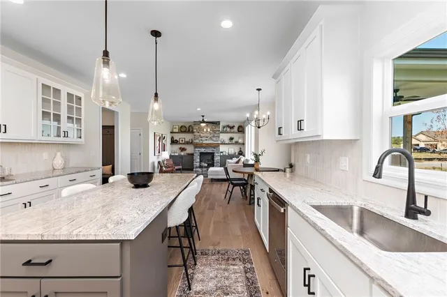 $520,000 | 20727 Emerald Street, Spring Hill, KS 66083