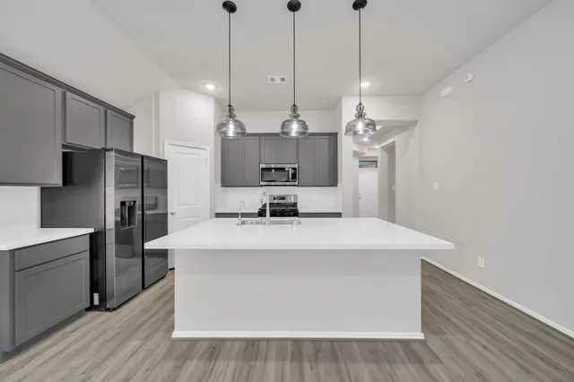 $2,495 | 31619 Madrone Berry Court, Spring, TX 77386