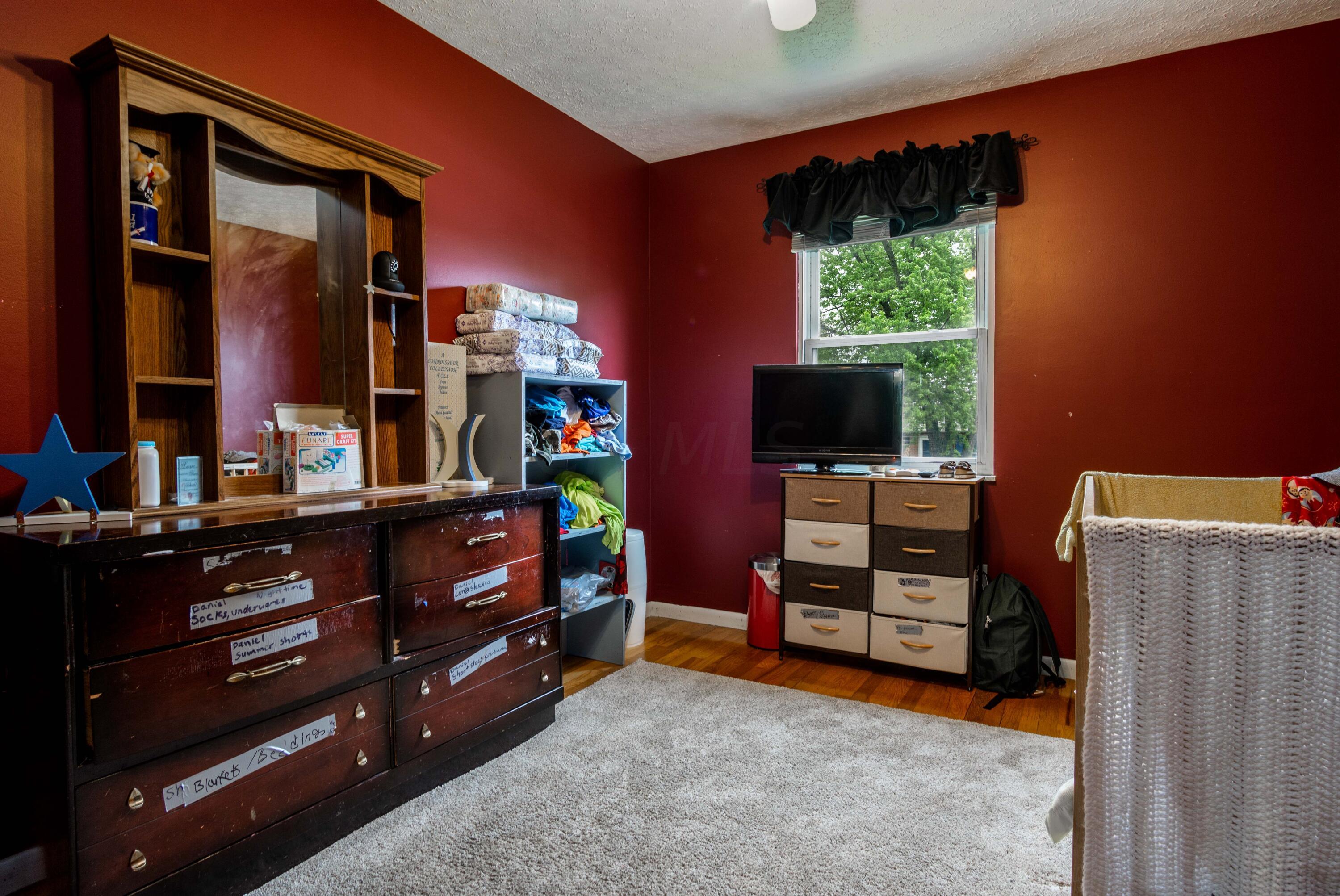 1588 Norma Road Columbus, OH 43229 - Photo 22 of 26 030-Bedroom 2