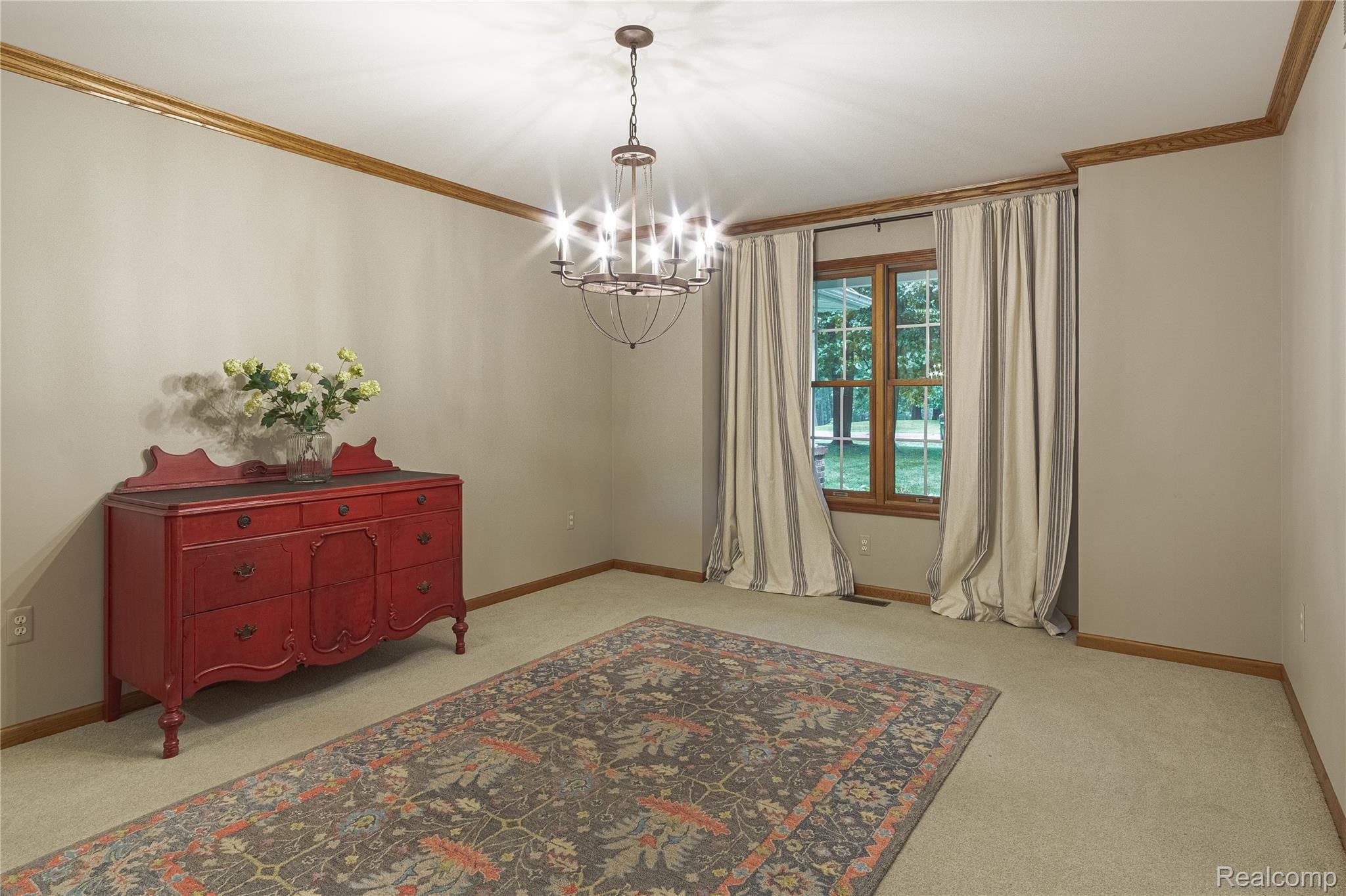 1462 Thorn Ridge Drive Howell, MI 48843 - Photo 12 of 39 Interiors (3 of 55).jpg