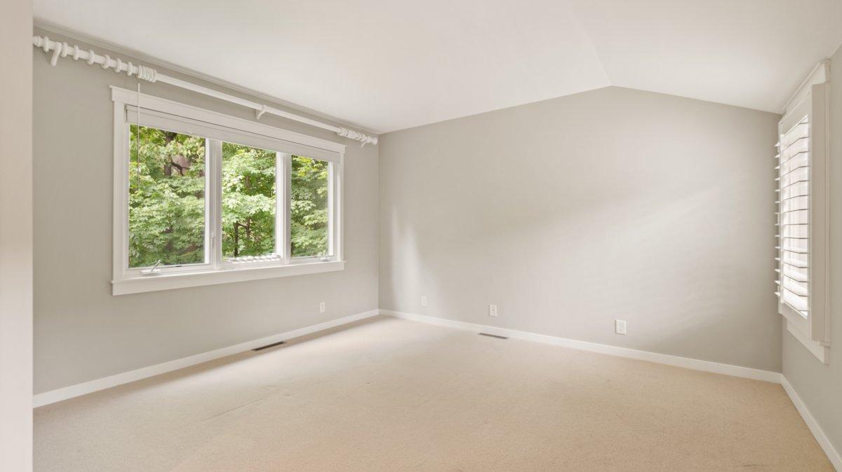 147 Glenbrook Road North Wayzata, MN 55391 - Photo 15 of 39