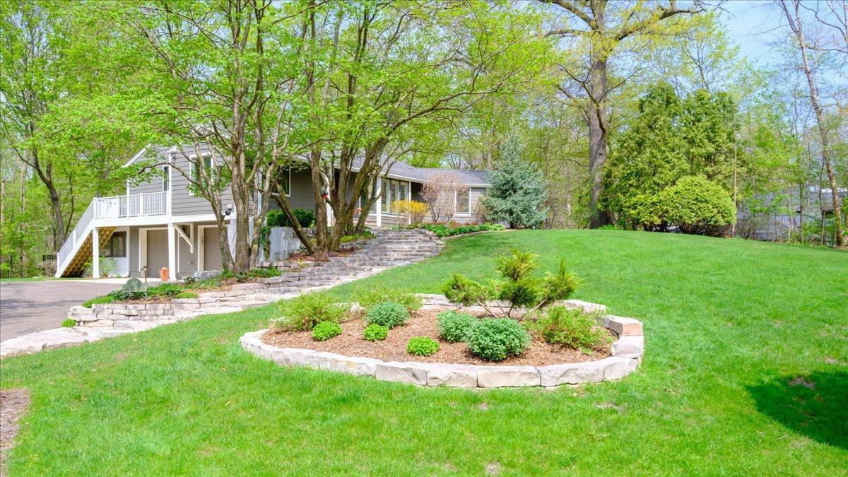 147 Glenbrook Road North Wayzata, MN 55391 - Photo 30 of 39