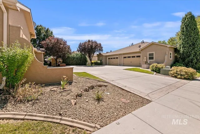 $449,000 | 1791 East Horse Creek Court, Meridian, ID 83642