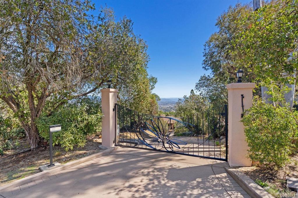 929 Cycad Drive San Marcos, CA 92078 - Photo 5 of 71