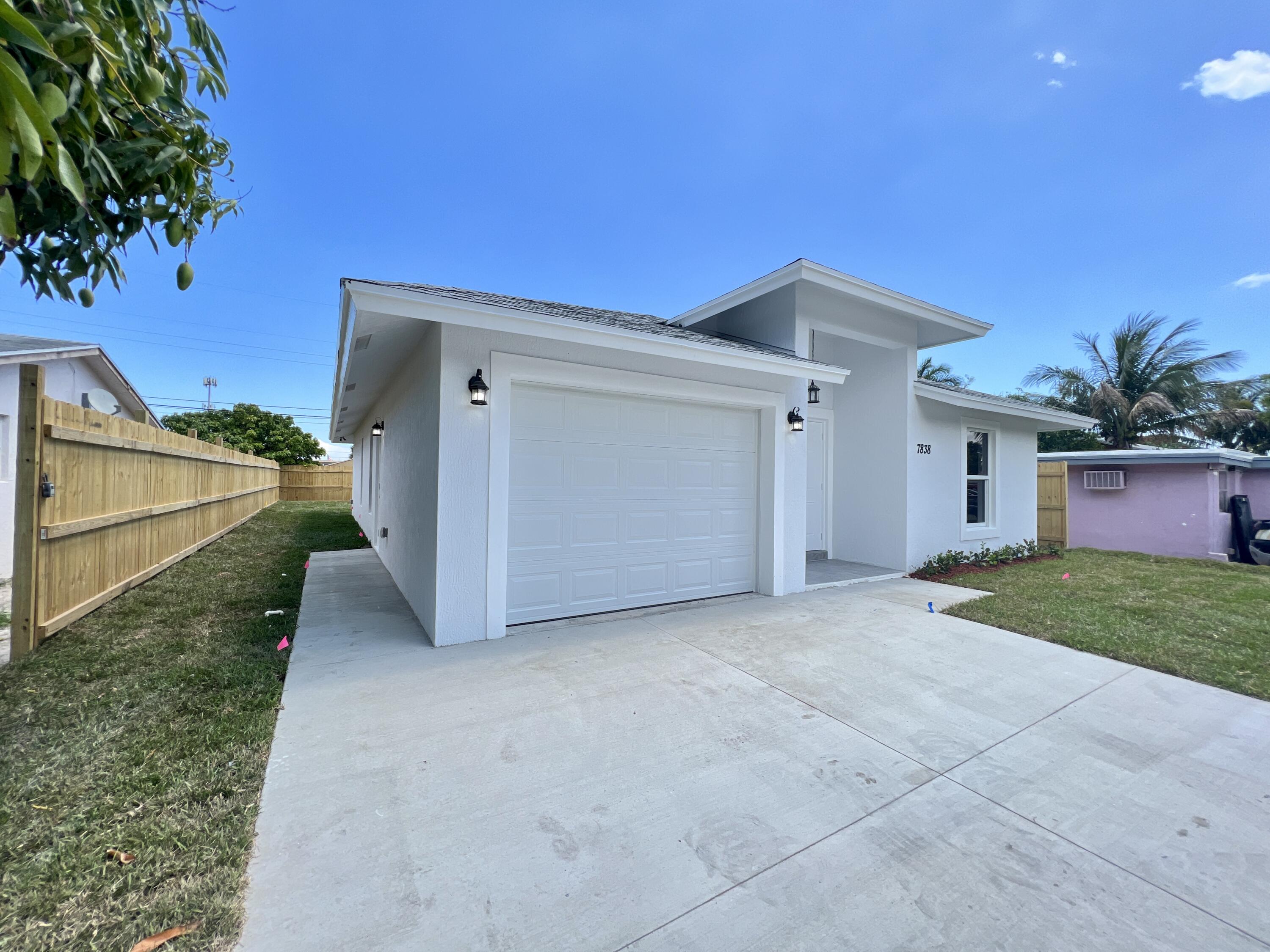 7838 Terrace Road Lake Worth, FL 33462 - Photo 5 of 61 DJI_20230423_133947_980