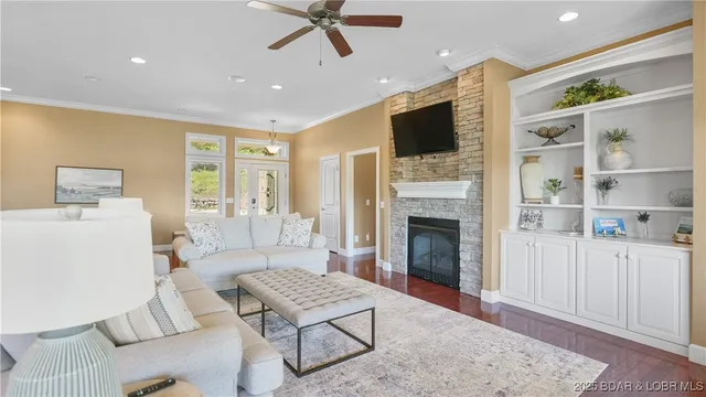 $785,000 | 402 Payne Stewart Court, Lake Ozark, MO 65049