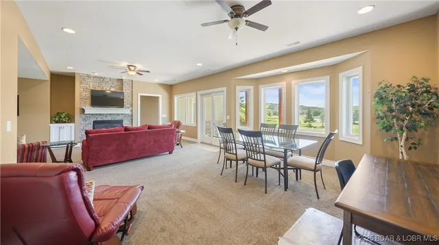 $785,000 | 402 Payne Stewart Court, Lake Ozark, MO 65049