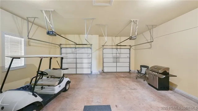 $785,000 | 402 Payne Stewart Court, Lake Ozark, MO 65049