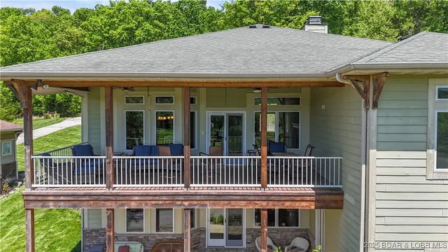 $785,000 | 402 Payne Stewart Court, Lake Ozark, MO 65049