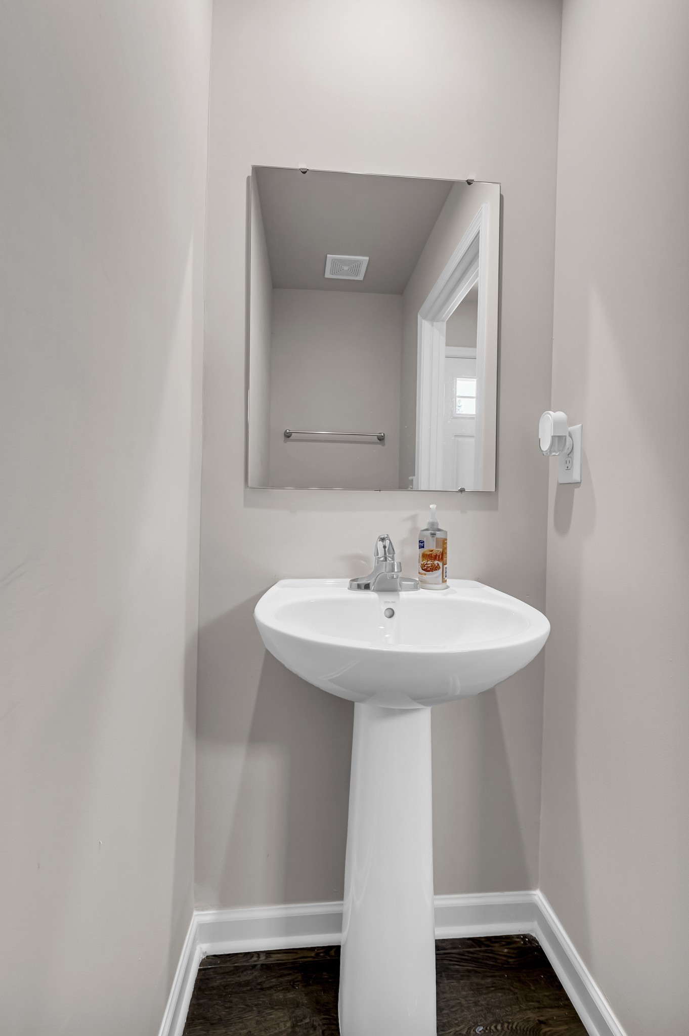 1518 Smoketree Road Antioch, TN 37013 - Photo 13 of 37