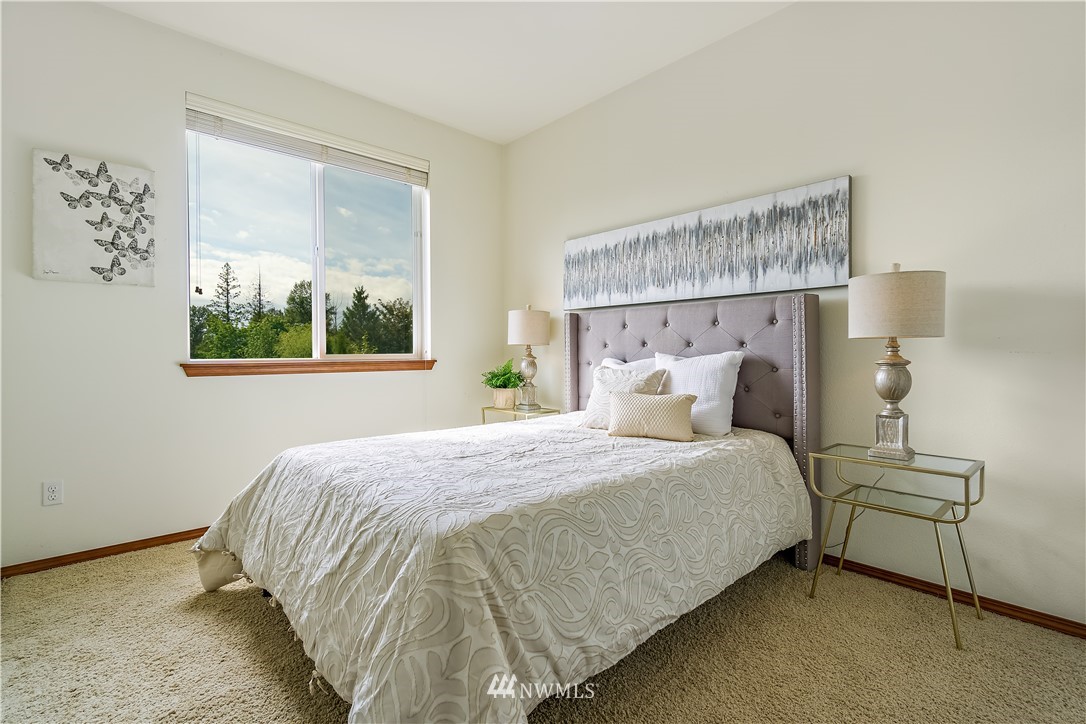 23010 42nd Drive Southeast Bothell, WA 98021 - Photo 18 of 36