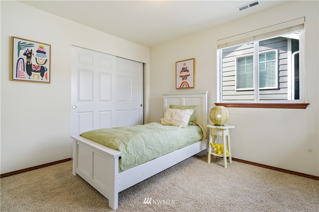 23010 42nd Drive Southeast Bothell, WA 98021 - Photo 23 of 36