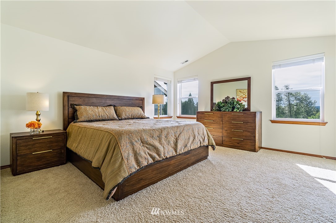 23010 42nd Drive Southeast Bothell, WA 98021 - Photo 25 of 36