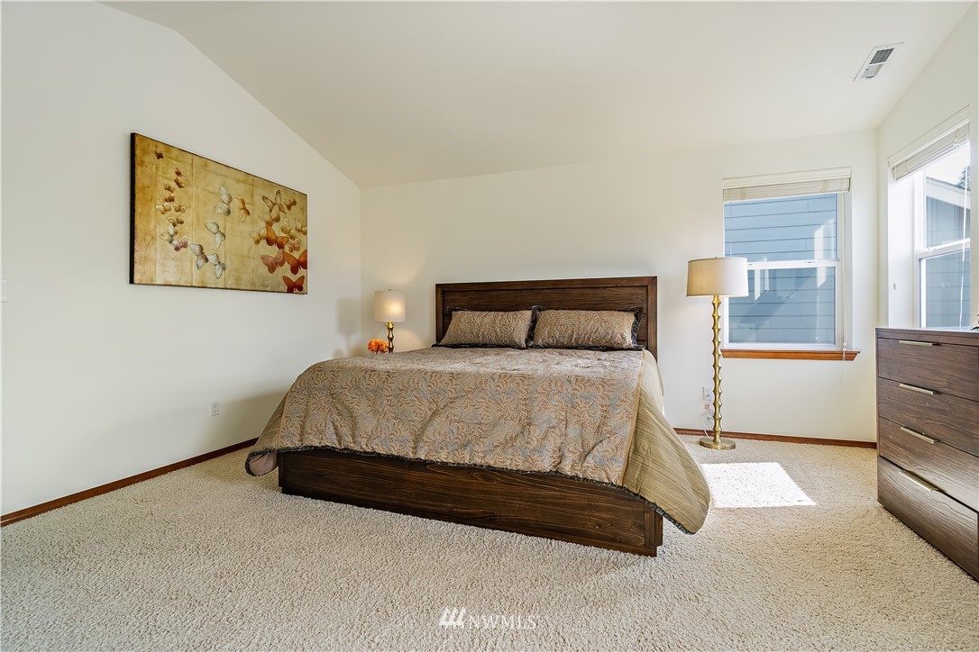 23010 42nd Drive Southeast Bothell, WA 98021 - Photo 26 of 36
