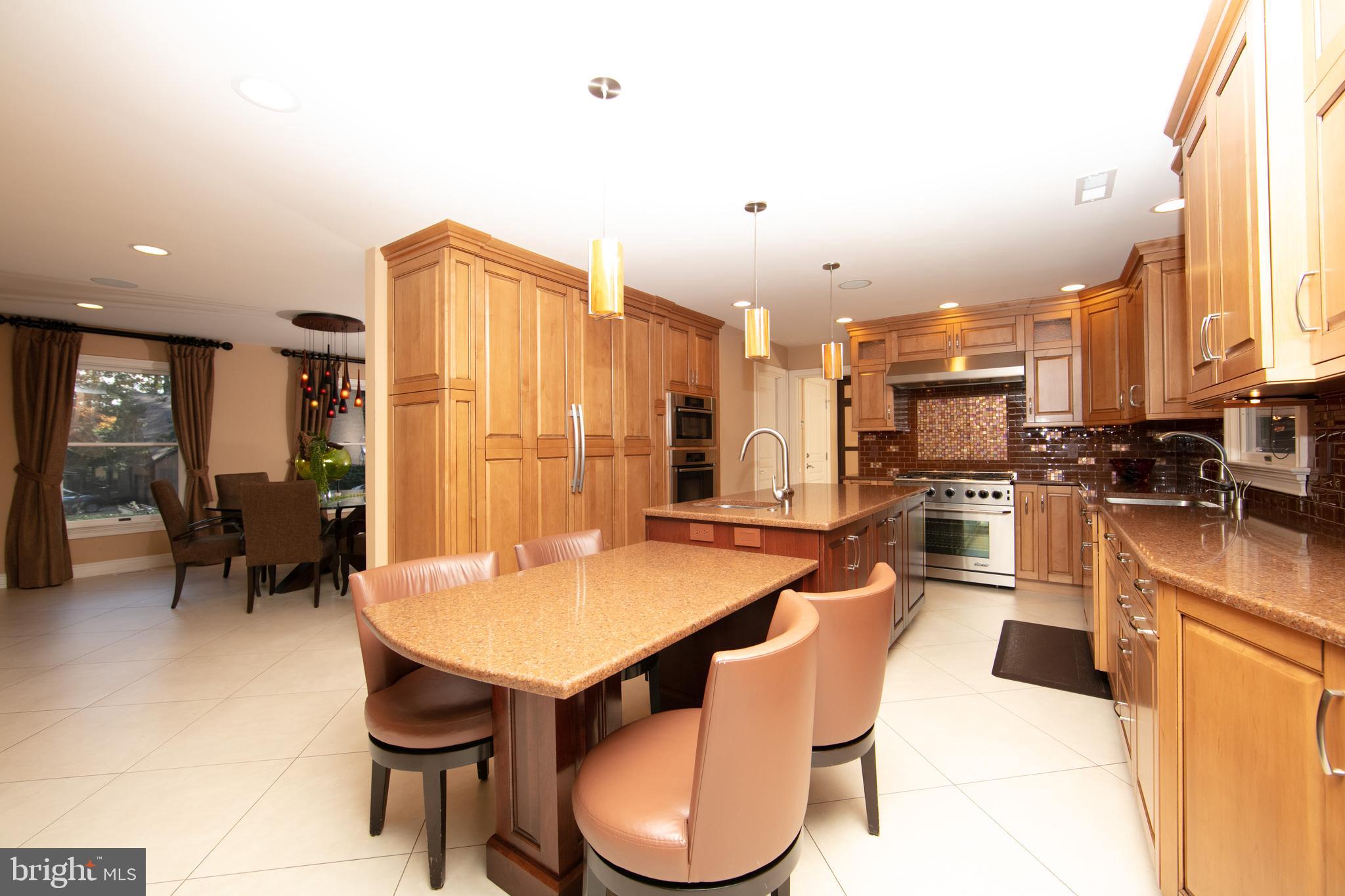 21 Callison Lane Voorhees, NJ 08043 - Photo 11 of 63