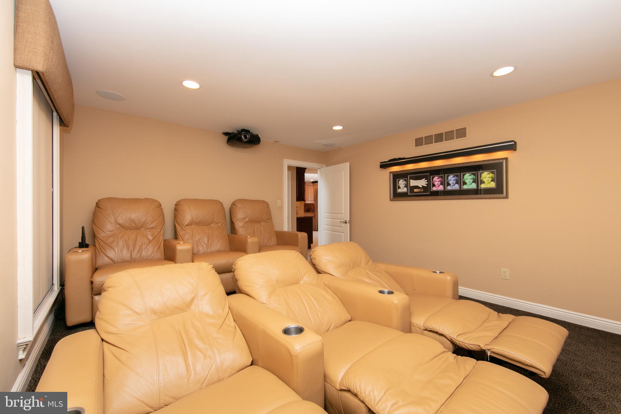 21 Callison Lane Voorhees, NJ 08043 - Photo 24 of 63