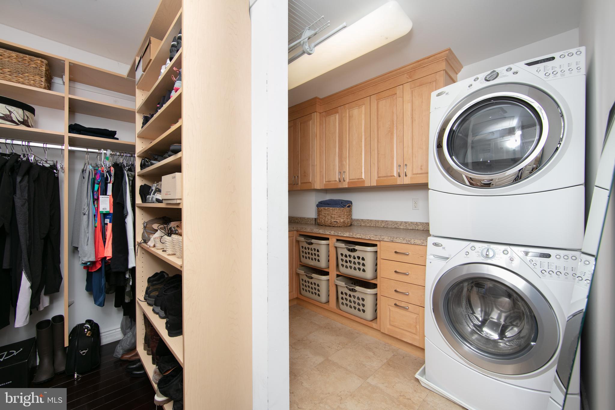 21 Callison Lane Voorhees, NJ 08043 - Photo 36 of 63 Master walk-in & laundry room