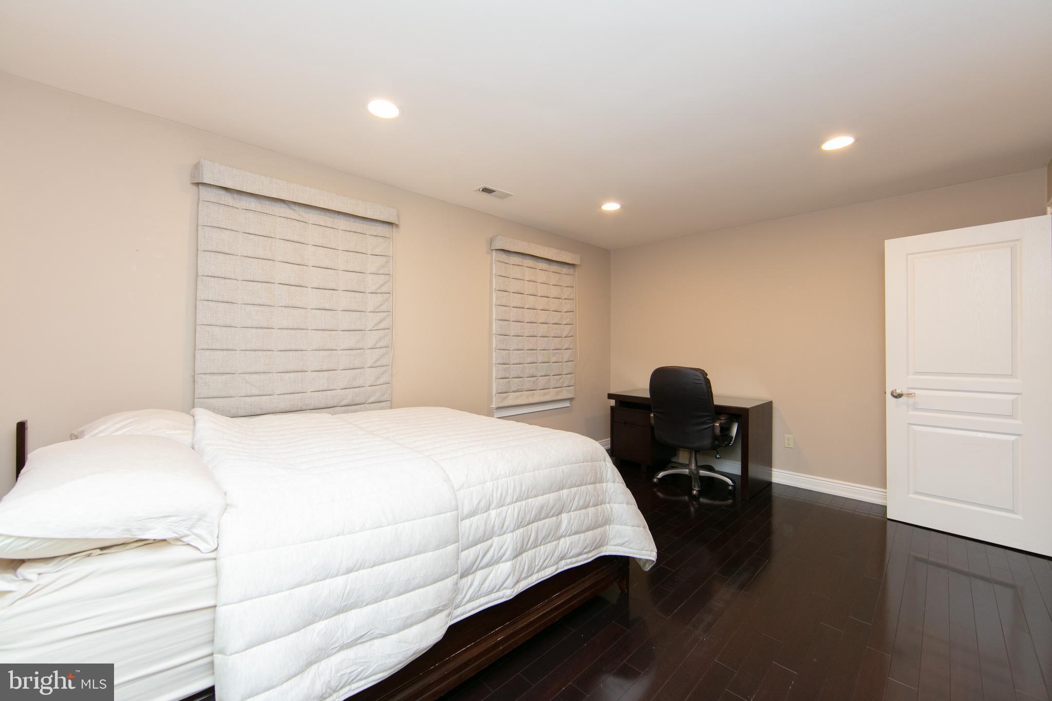 21 Callison Lane Voorhees, NJ 08043 - Photo 45 of 63