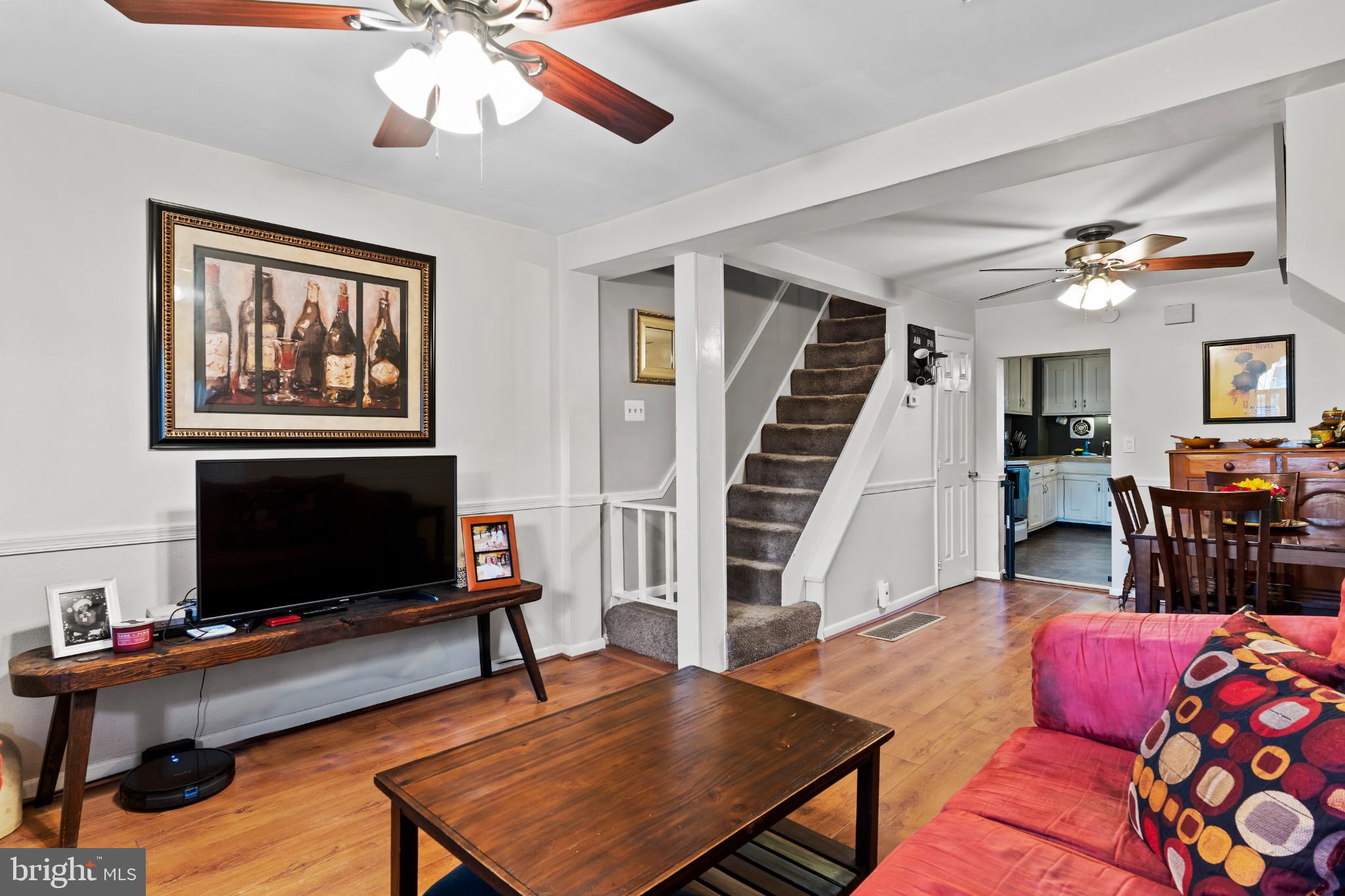 417 Arch Street Carlisle, PA 17013 - Photo 6 of 28 Living room