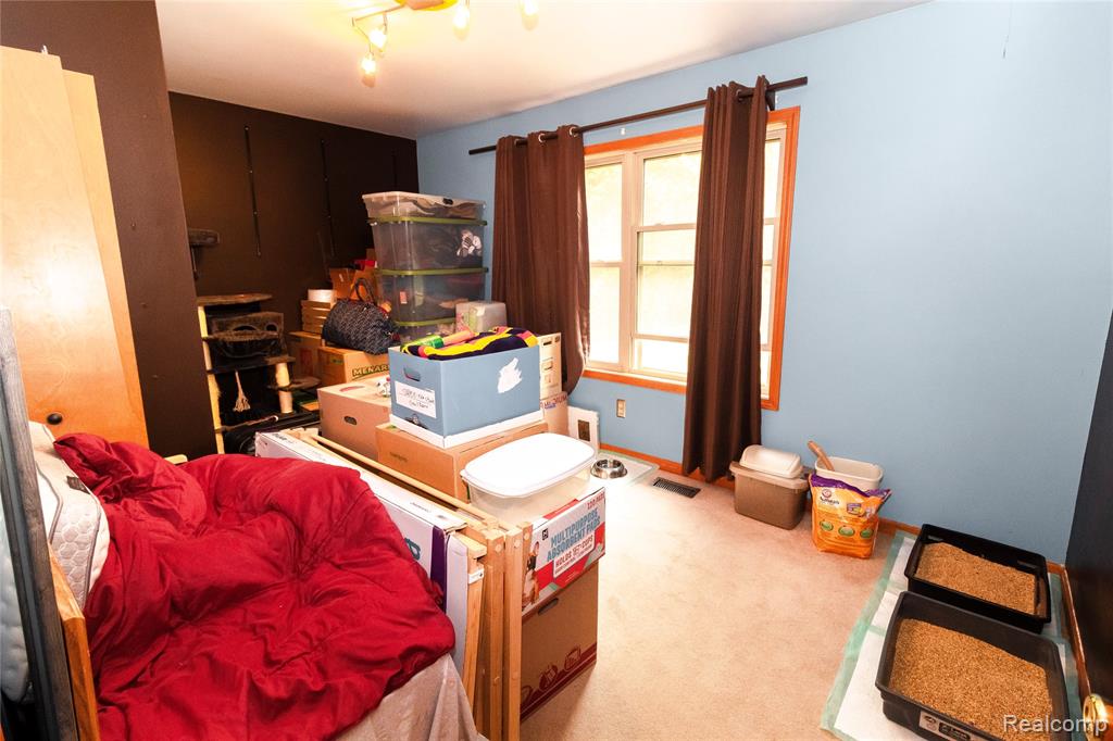 2672 North Lapeer Road Lapeer, MI 48446 - Photo 25 of 46