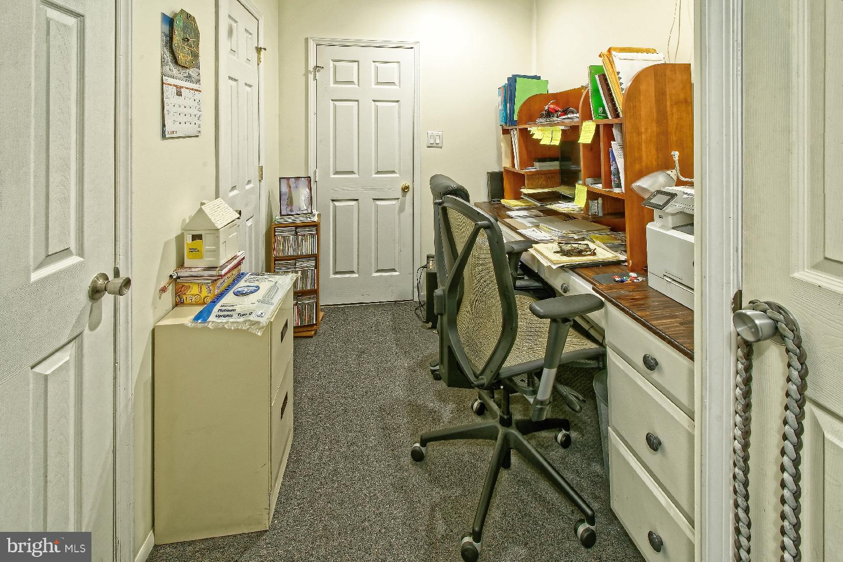 2 Hartford Road Sewell, NJ 08080 - Photo 14 of 26 Office