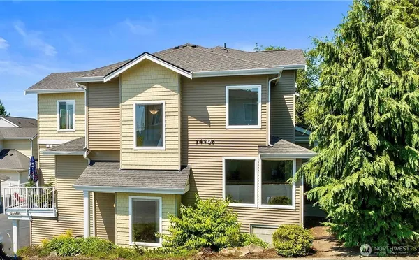 $640,000 | 14506 1st Lane Northeast, Unit 101, Duvall, WA 98019