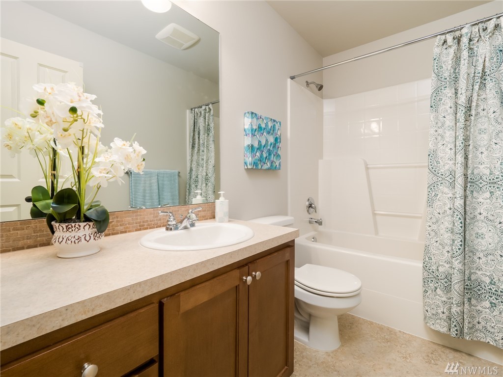 30 194th Street Southwest Bothell, WA 98012 - Photo 12 of 15