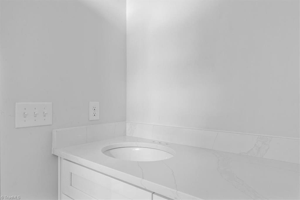 147 Boone Road Stokesdale, NC 27357 - Photo 13 of 41 Gallery Image 13