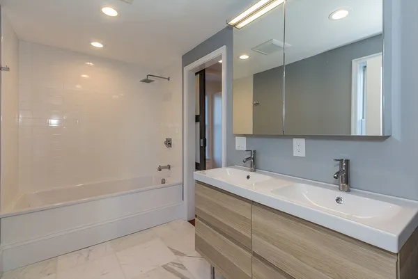$6,250 | 150-152 Huron Avenue, Unit 152, Cambridge, MA 02138