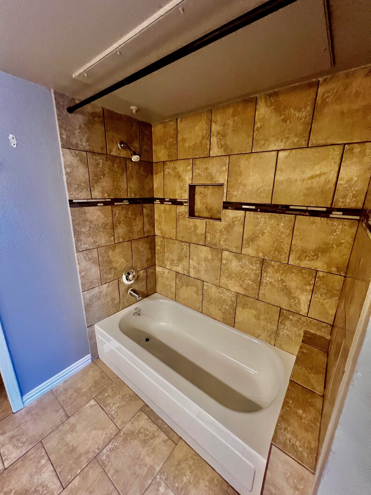 2018 West Rundberg Lane, Unit 20B Austin, TX 78758 - Photo 11 of 20