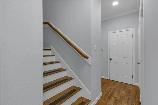 a view of entryway