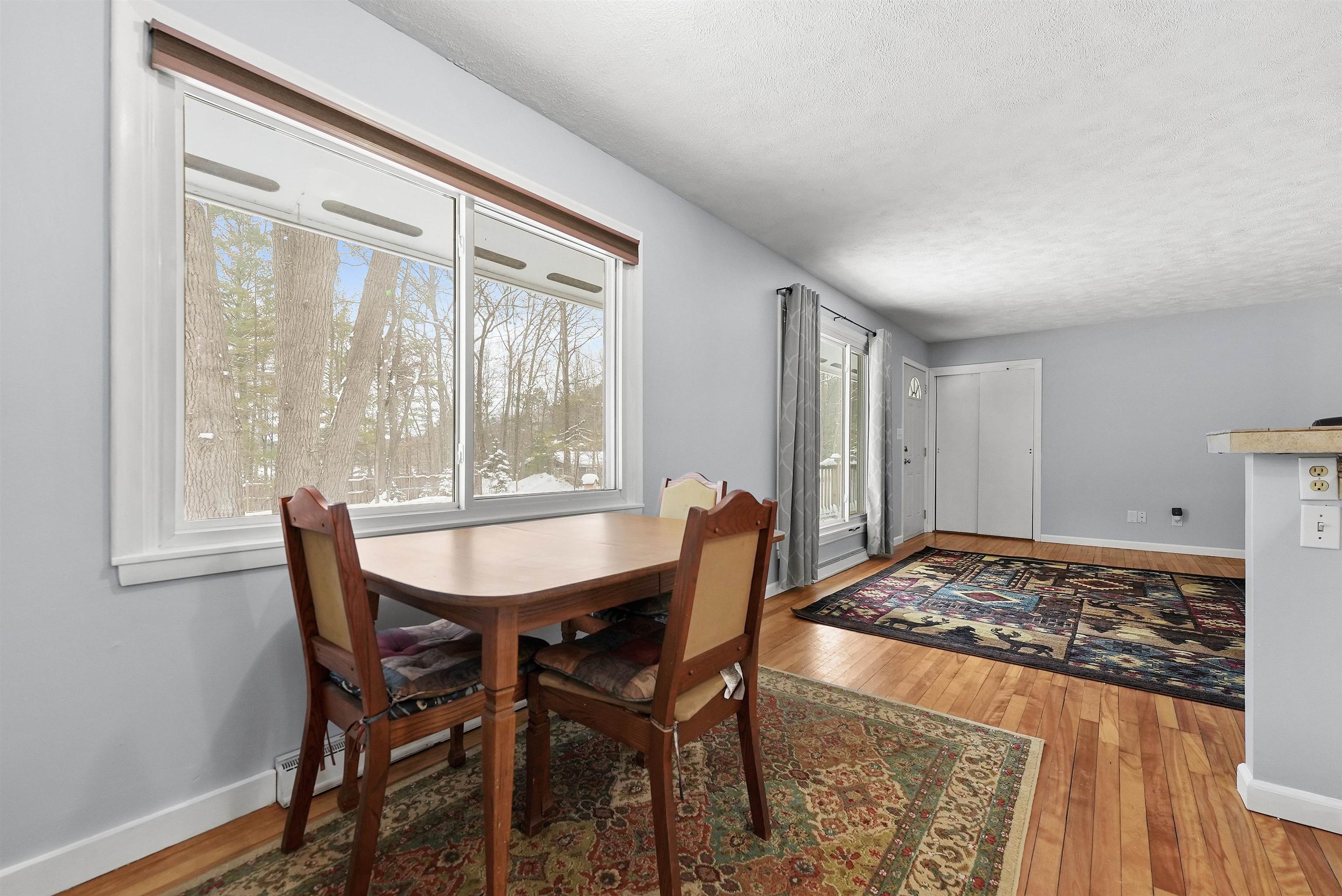 54 Rasho Road Traverse City, MI 49696 - Photo 7 of 34 1930464-95e52d6a-5c27-48f6-a7c6-eb72acf9148f.JPG