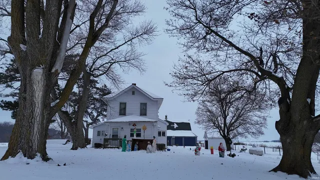 $345,000 | 5601 North 550th Street East, Twelve Mile, IN 46988