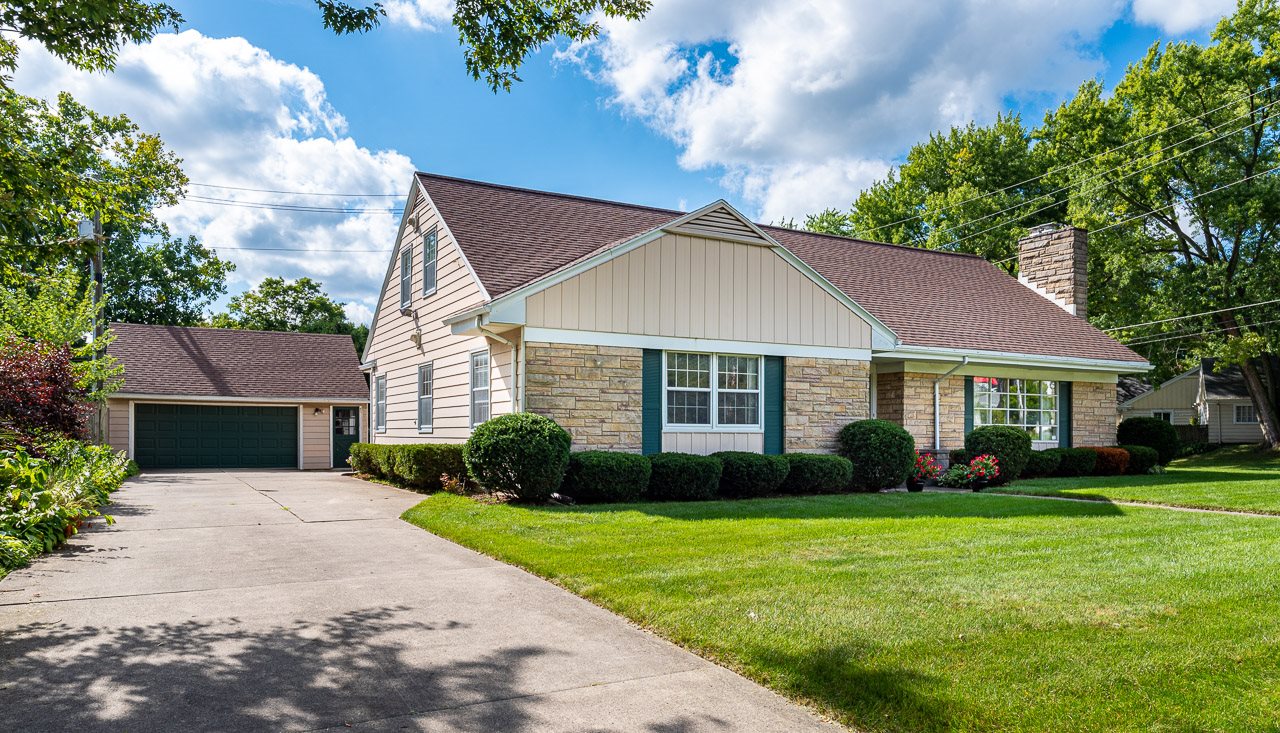 4906 Old Mill Road Fort Wayne, IN 46807 - Photo 3 of 36