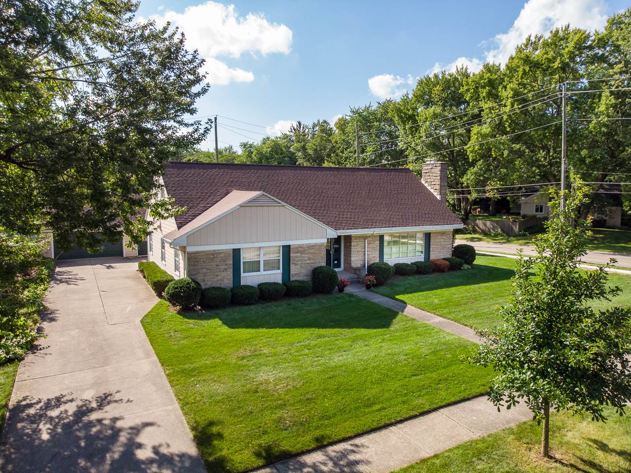 4906 Old Mill Road Fort Wayne, IN 46807 - Photo 4 of 36