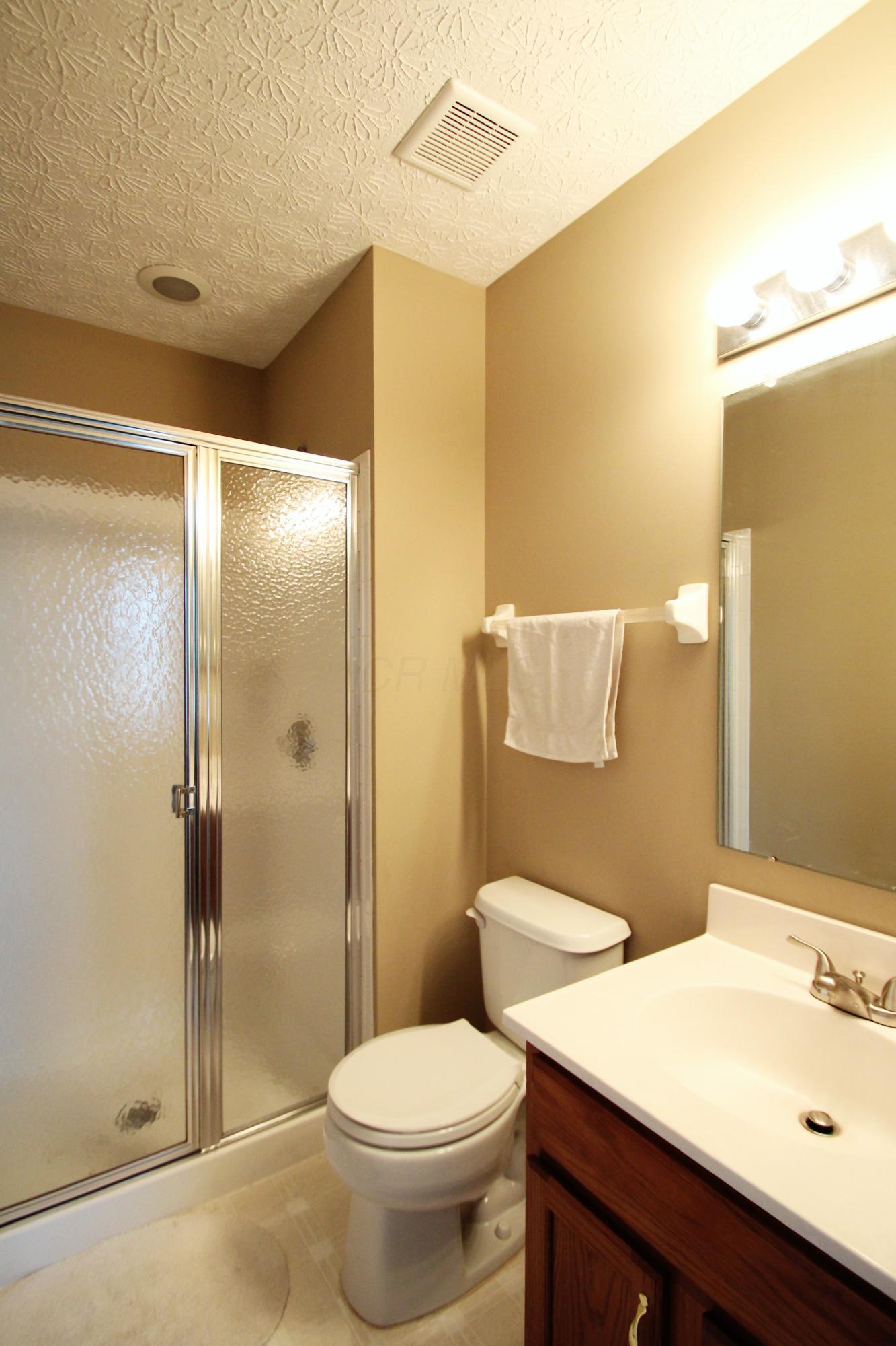 306 Holly Grove Road Lewis Center, OH 43035 - Photo 8 of 15 Gallery Image 8