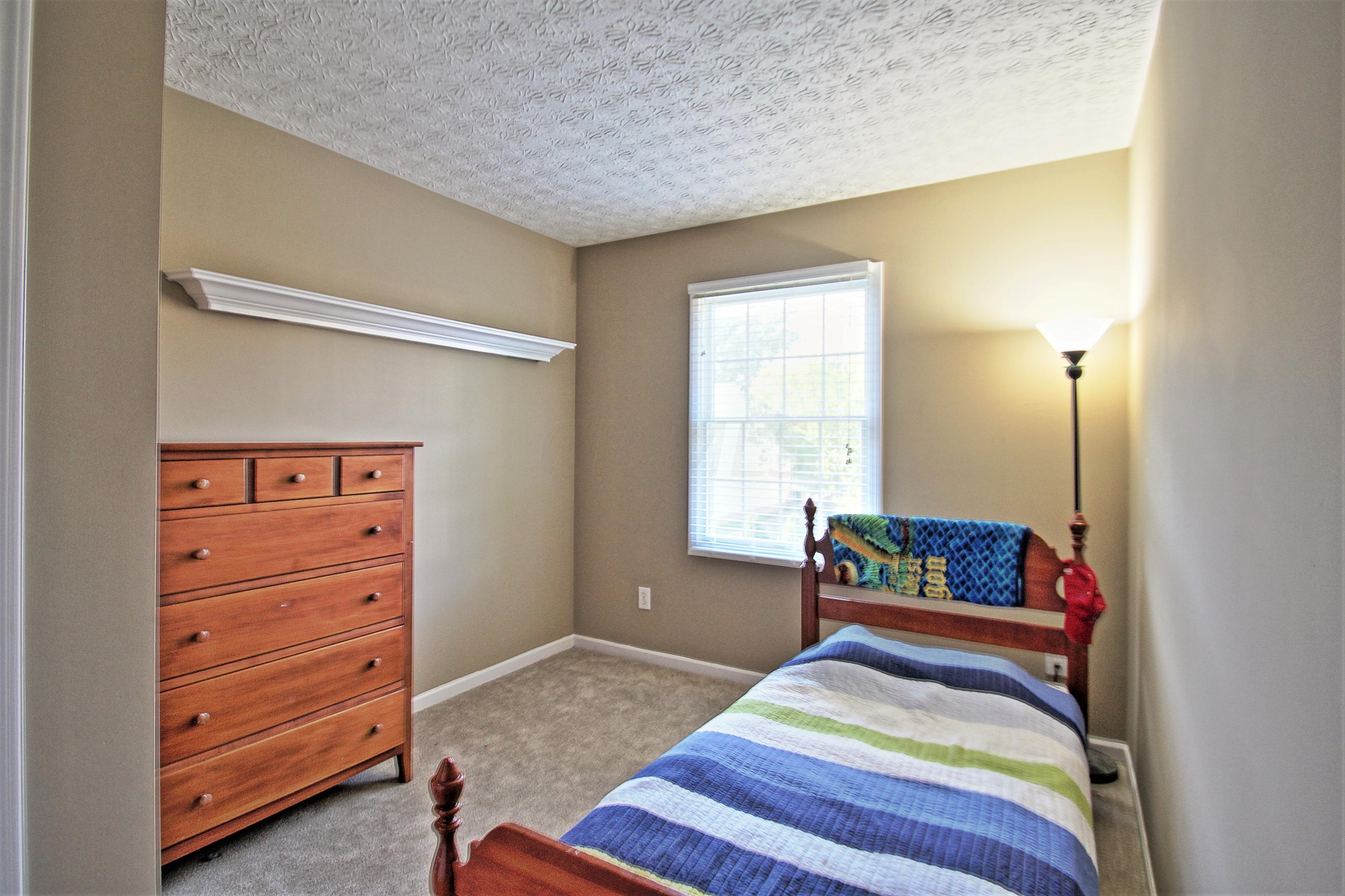 306 Holly Grove Road Lewis Center, OH 43035 - Photo 10 of 15 Gallery Image 10