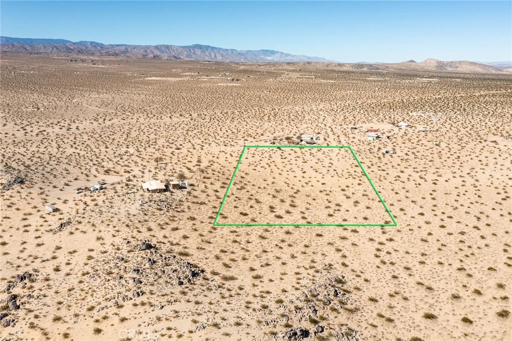 5900 Kickapoo Trail Landers, CA 92285 - Photo 12 of 14 a view of an ocean and beach