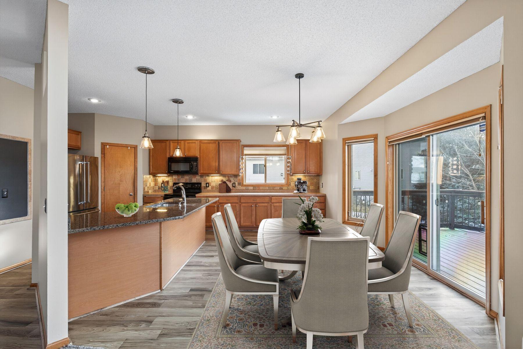 2542 Mathias Road Shakopee, MN 55379 - Photo 11 of 57